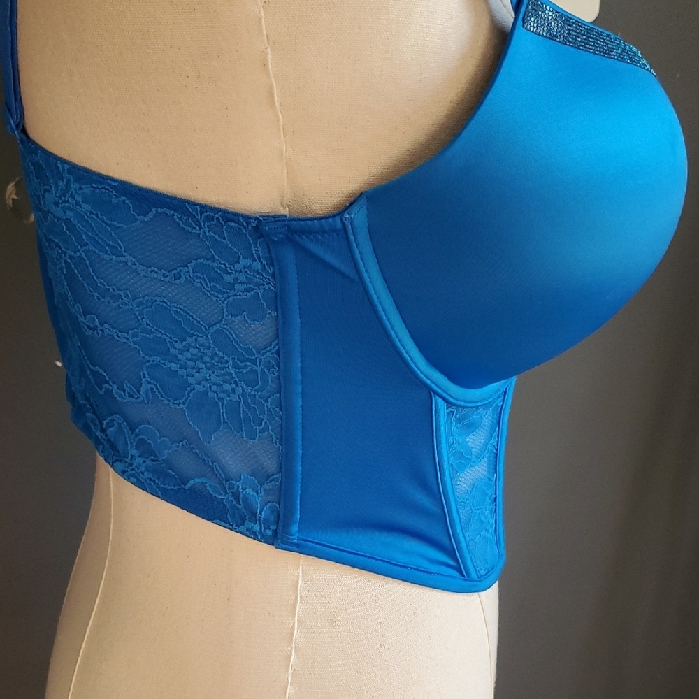 Nwt Victoria's Secret Push Up Blue Bra with Molded Cups - Picture 6 of 15